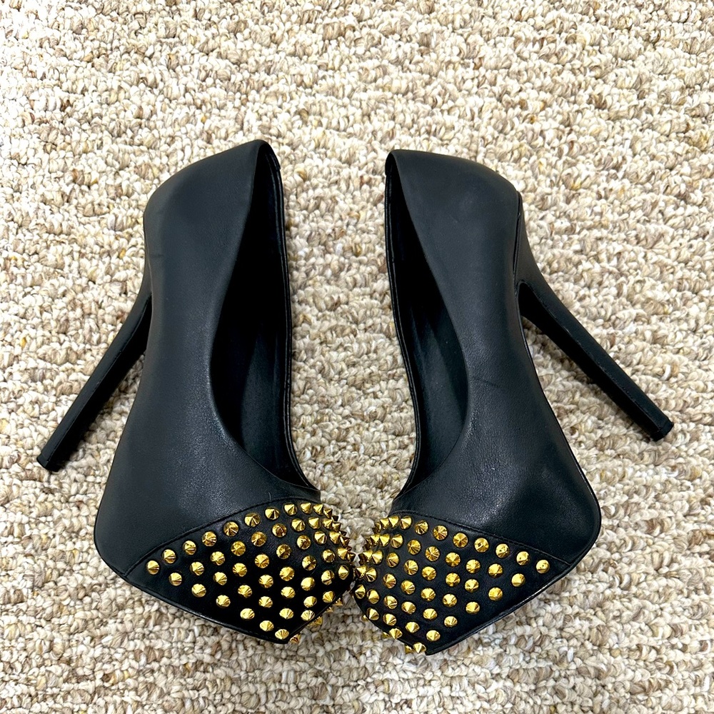 Steve Madden Black with Gold Stud Heels